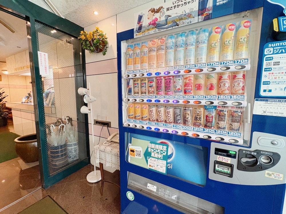 自動販売機1 | ウィークリーグリーンインなんば