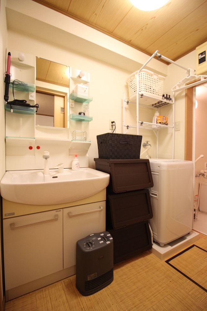 一棟貸し バスルーム0 | TRAD GUEST HOUSE KYOTO