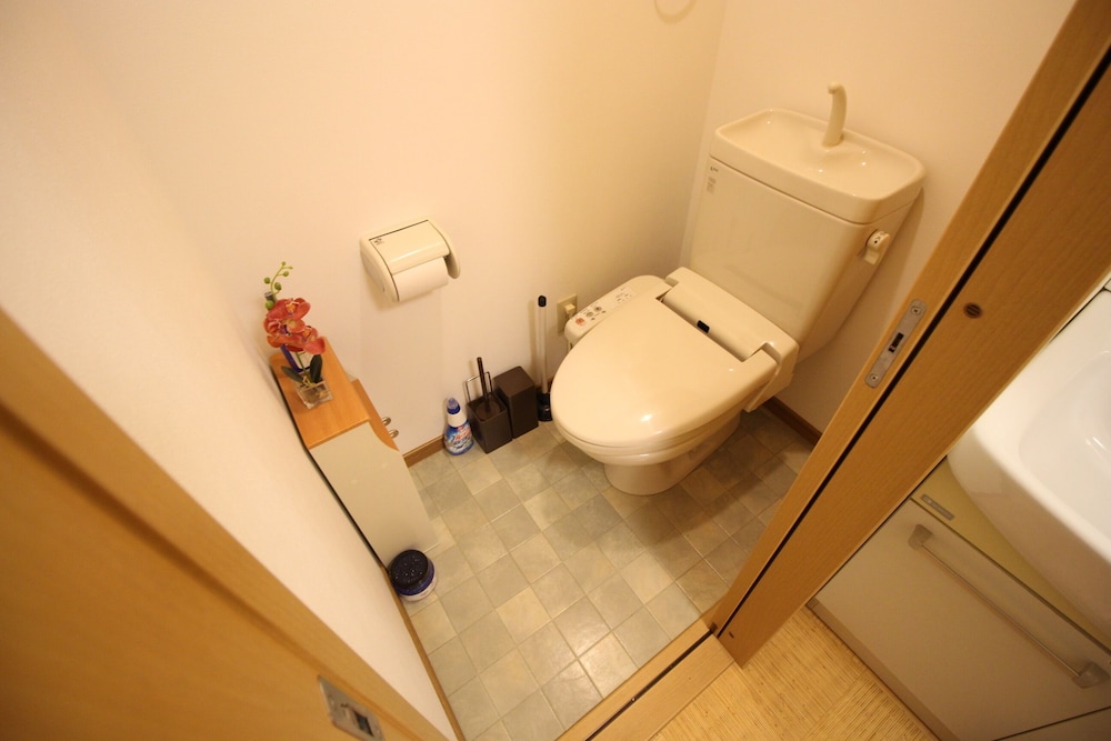 一棟貸し バスルーム2 | TRAD GUEST HOUSE KYOTO