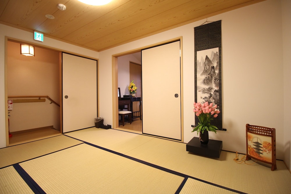 一棟貸し 客室7 | TRAD GUEST HOUSE KYOTO