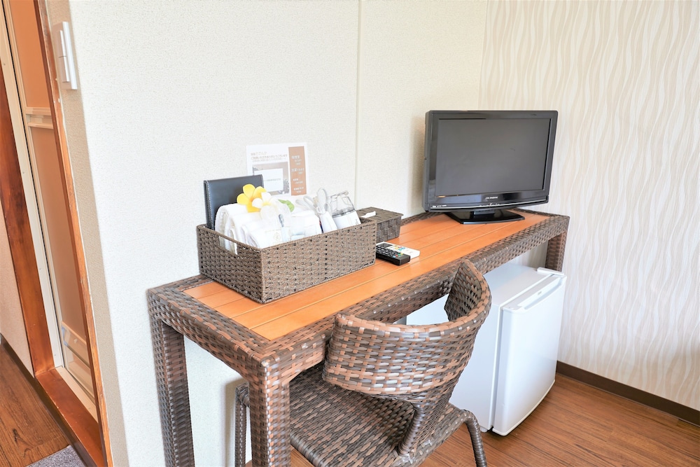 スタンダード ダブルルーム 客室の設備とサービス1 | 民宿さざんか