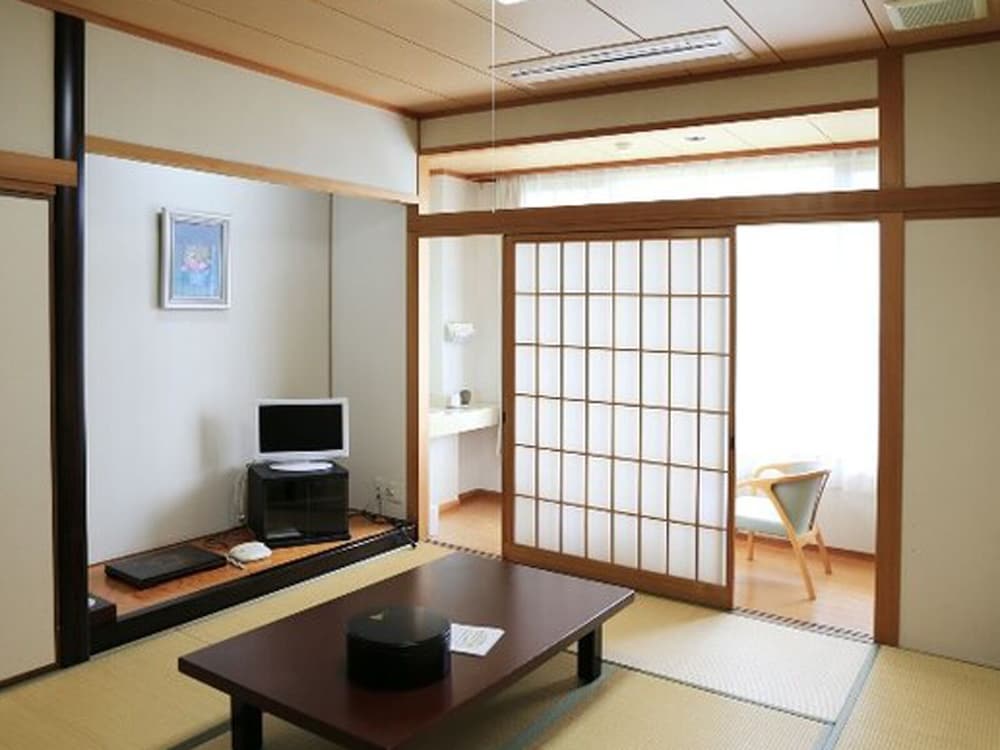 客室1 | グリーンスパ筒賀