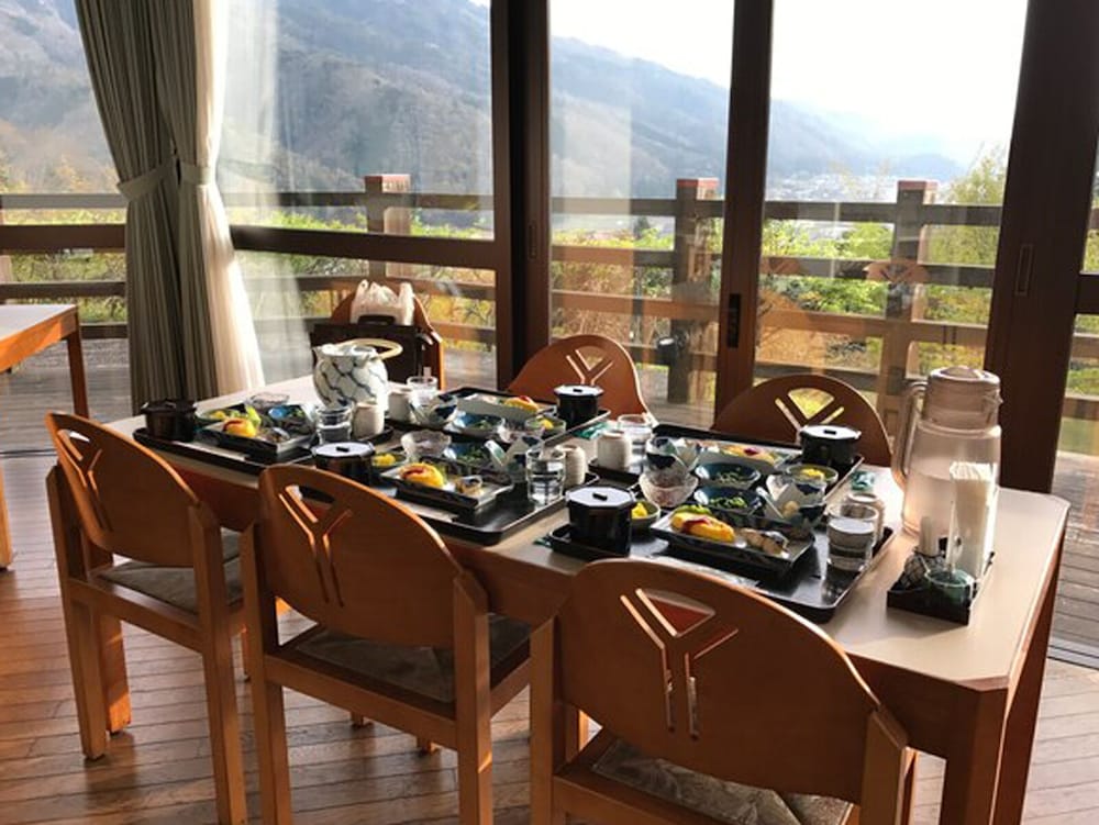 朝食スペース1 | グリーンスパ筒賀