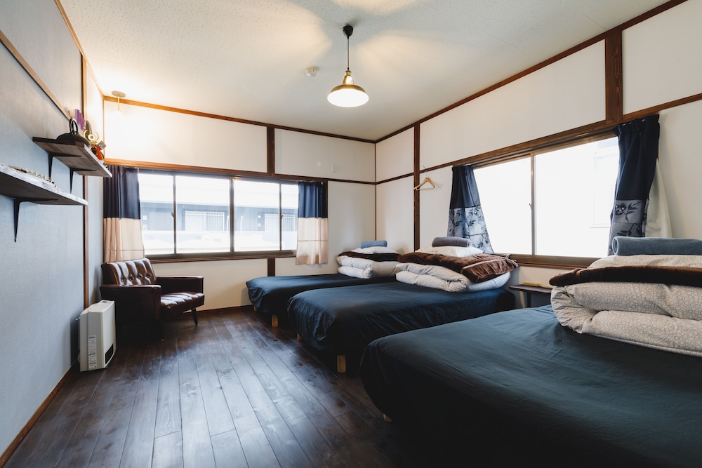 ファミリー ルーム 禁煙 | Couch Potato Hostel
