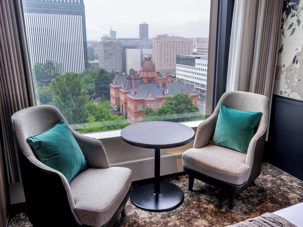 最上階 スーペリアツイン リビング エリア0 | ソラリア西鉄ホテル札幌