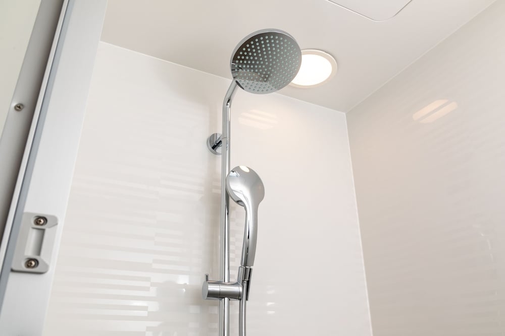 レインシャワーダブル バスルームのシャワー1 | ソラリア西鉄ホテル札幌