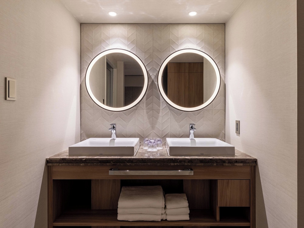 デラックストリプル バスルーム2 | ソラリア西鉄ホテル札幌