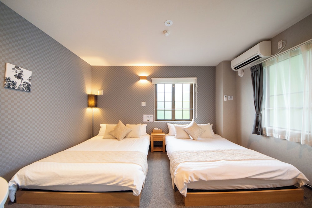 ツインルーム302 | ホテル 寧楽