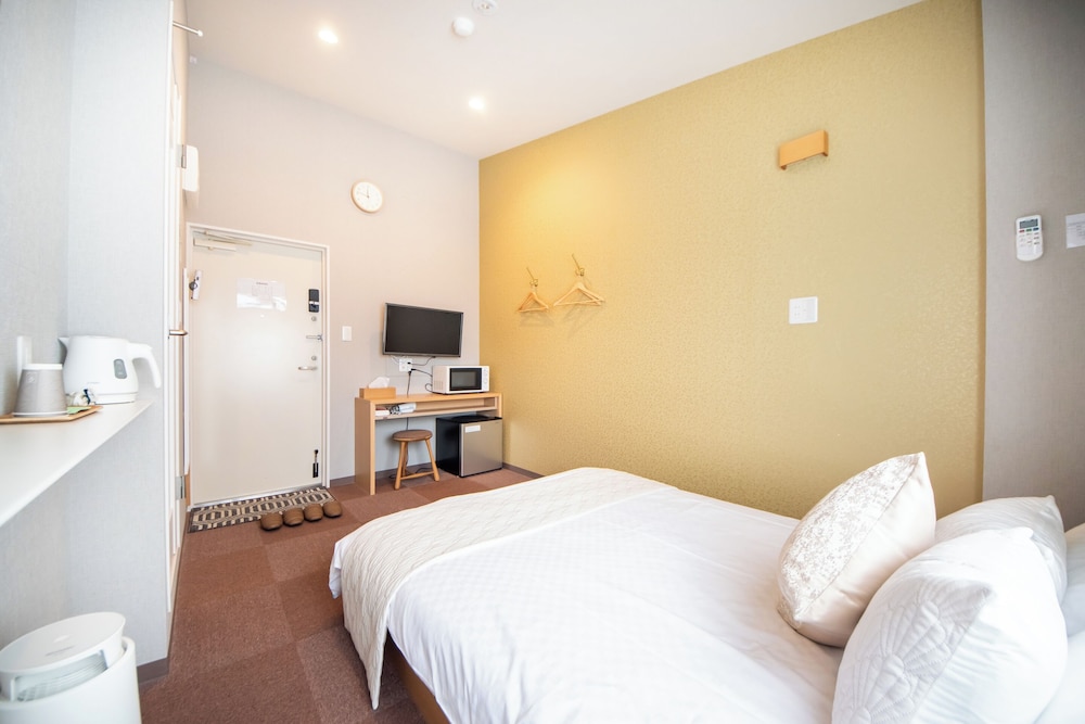 ダブルルーム402 客室3 | ホテル 寧楽