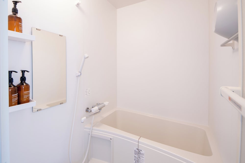 ダブルルーム403 バスルーム0 | ホテル 寧楽