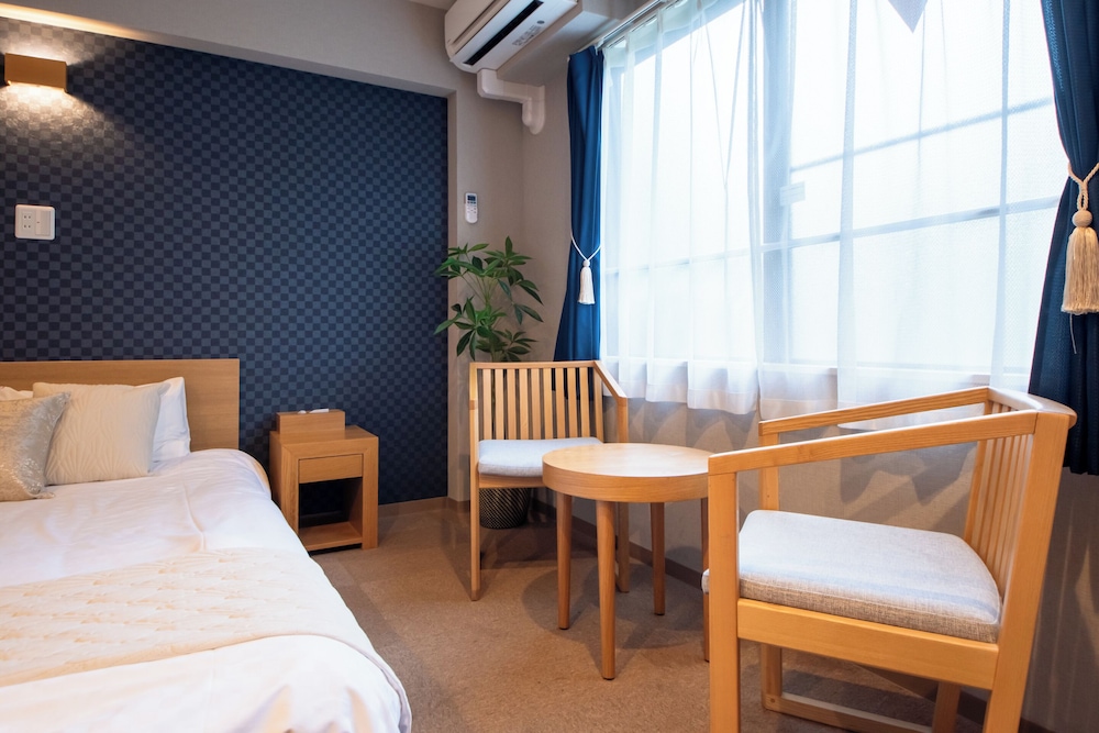 ダブルルーム 301 洗濯機付き 客室9 | ホテル 寧楽