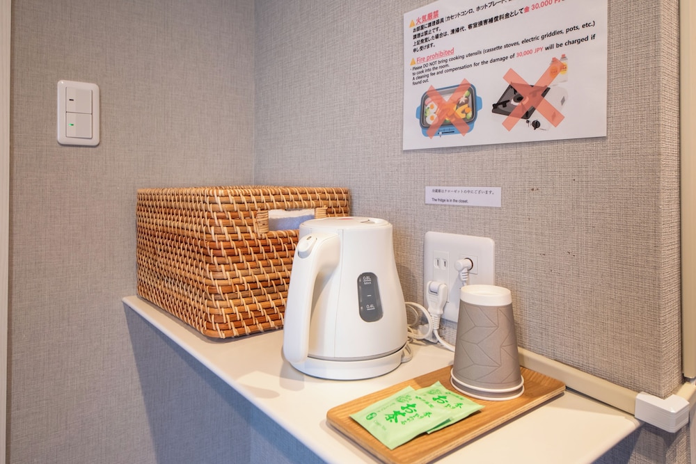 ダブルルーム 301 洗濯機付き 客室4 | ホテル 寧楽