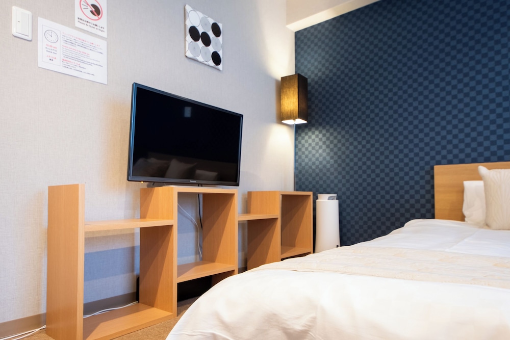 ダブルルーム 301 洗濯機付き 客室7 | ホテル 寧楽