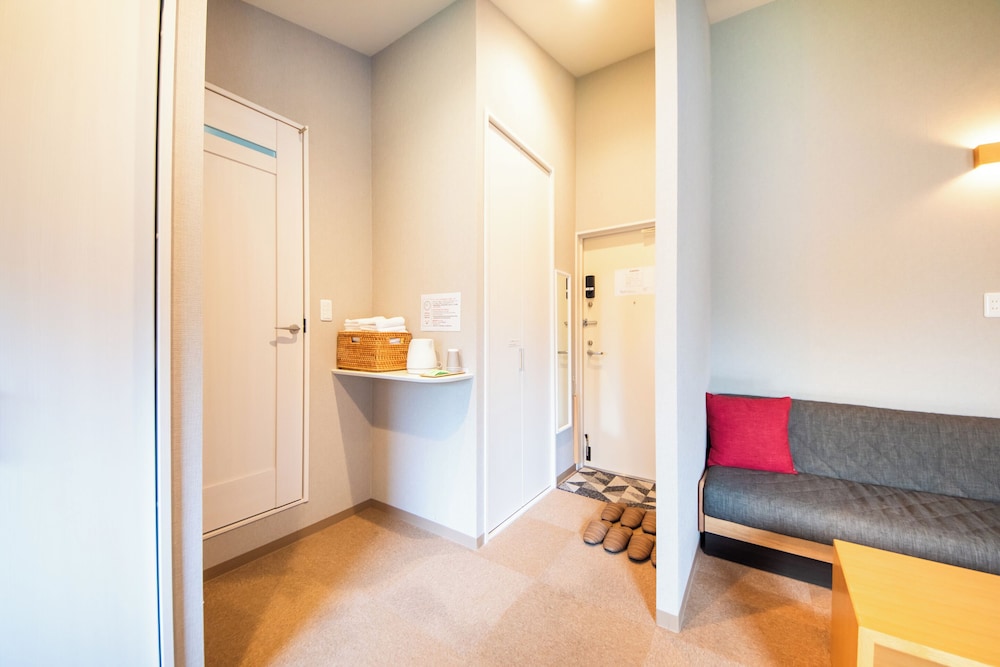 ツインルーム401 洗濯機付き 客室11 | ホテル 寧楽