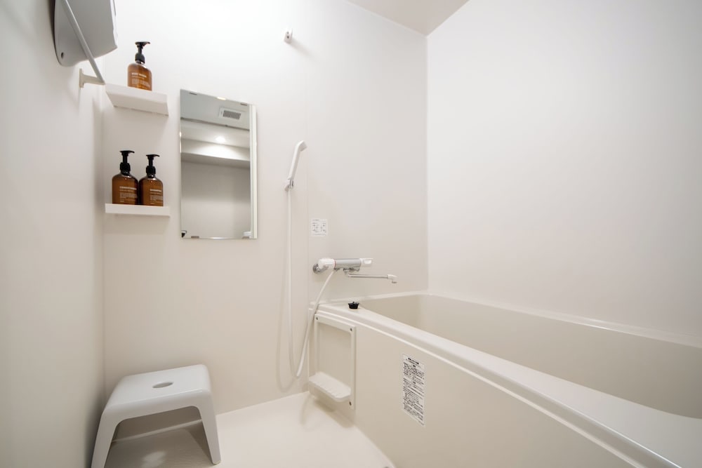 ツインルーム202 バスルーム4 | ホテル 寧楽