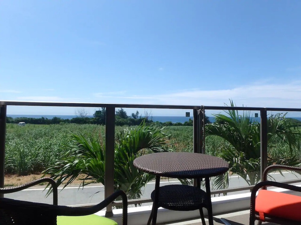 コンドミニアム バルコニーからの眺望0 | Longvacation Okinawa 103