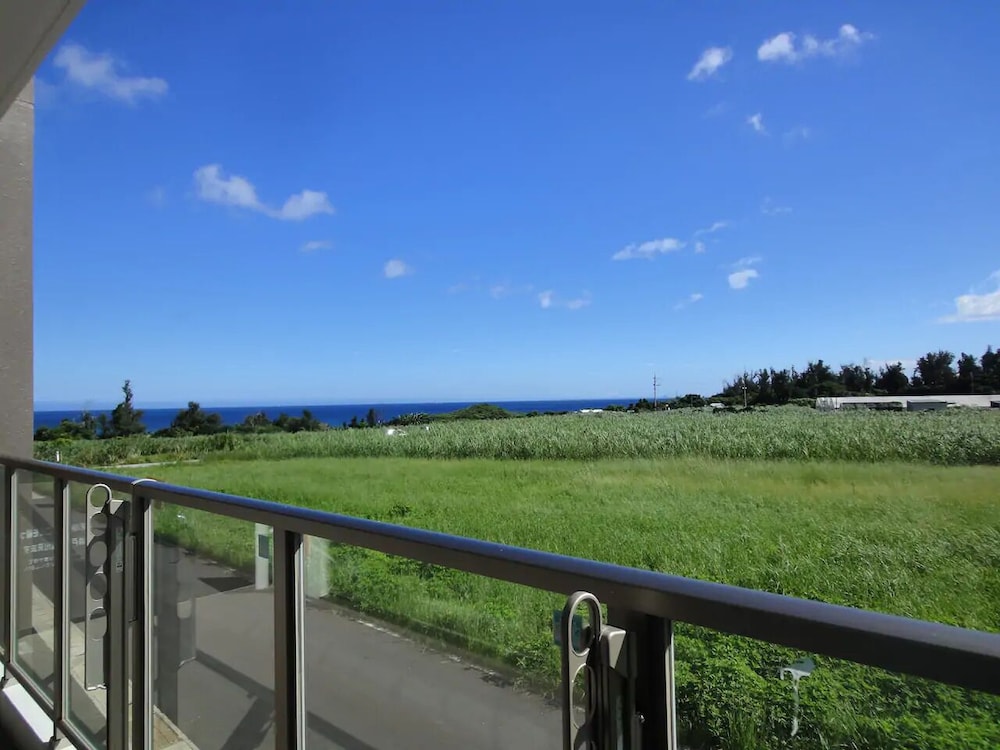 コンドミニアム バルコニーからの眺望0 | Longvacation Okinawa 109