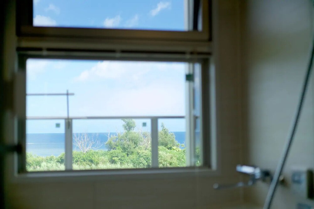 コンドミニアム 部屋からの景観0 | Longvacation Okinawa 201