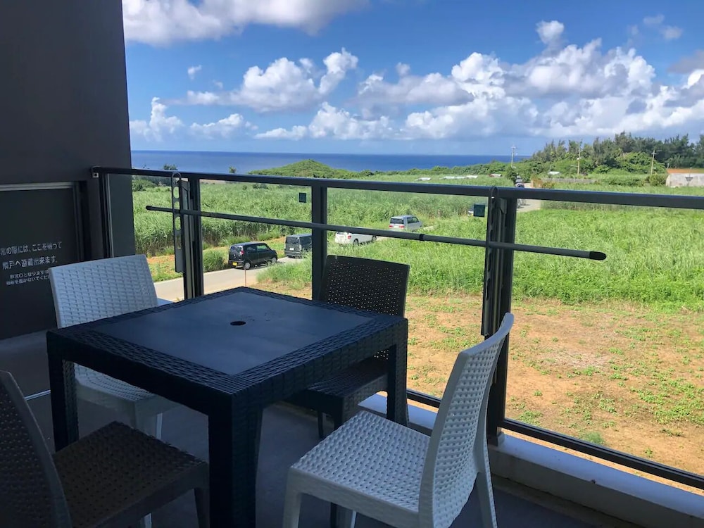 コンドミニアム バルコニー0 | Longvacation Okinawa 206