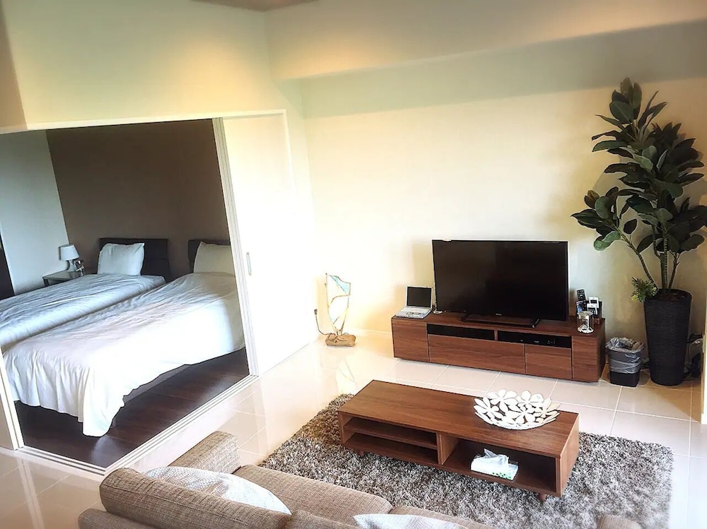 コンドミニアム 客室3 | Longvacation Okinawa 209