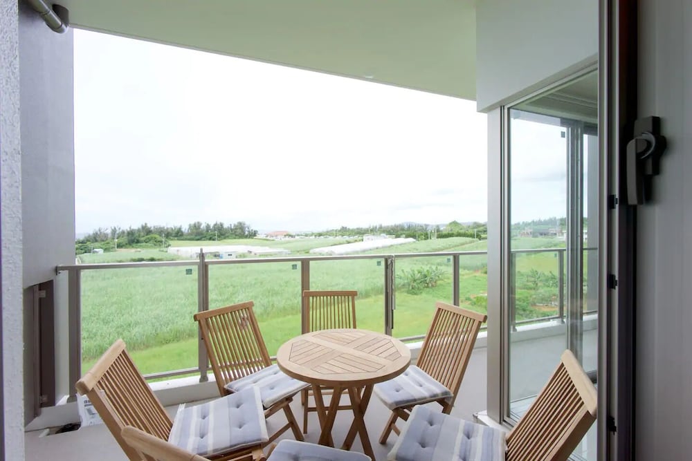 コンドミニアム バルコニー0 | Longvacation Okinawa 307