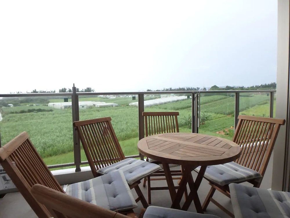 コンドミニアム バルコニー1 | Longvacation Okinawa 307