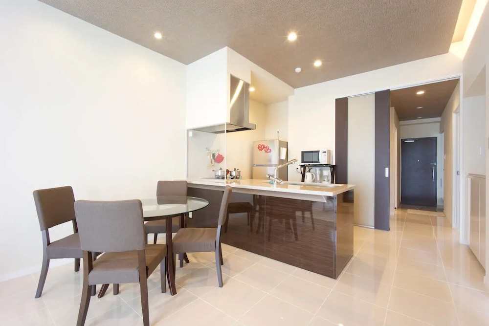 コンドミニアム 客室4 | Longvacation Okinawa 307