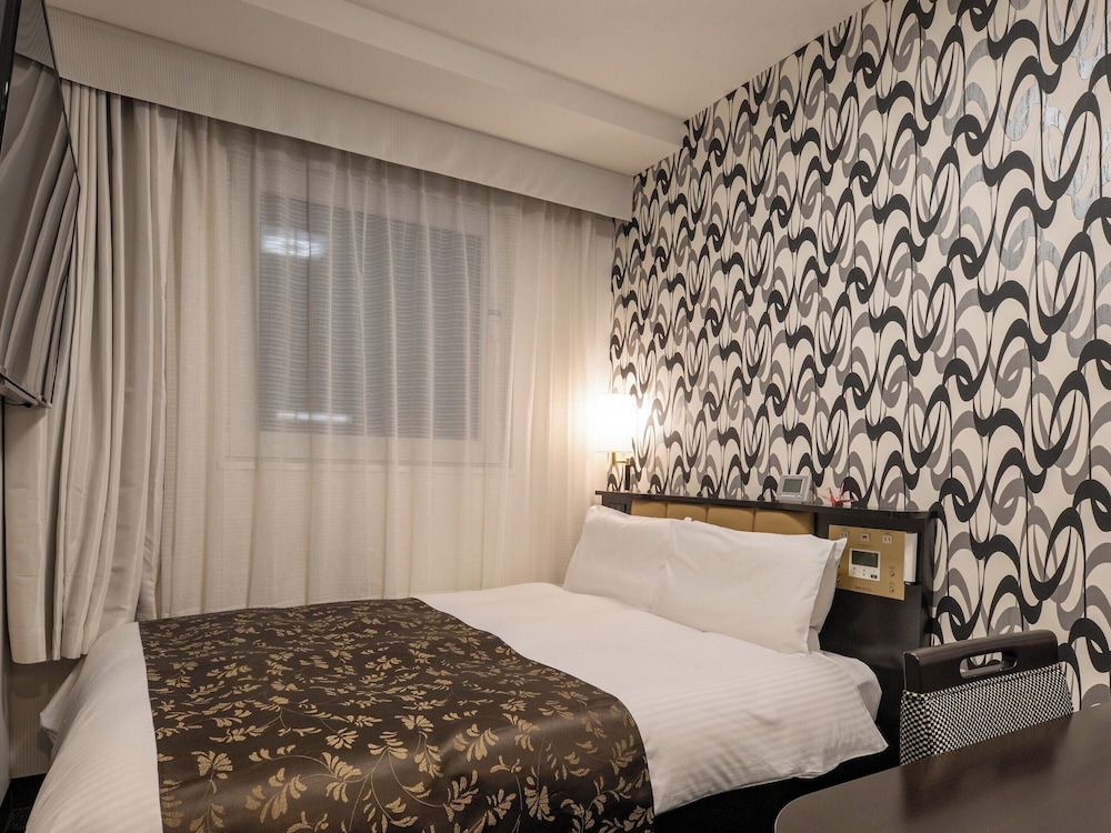 ダブルルーム 禁煙 | アパホテル〈名古屋駅前北〉