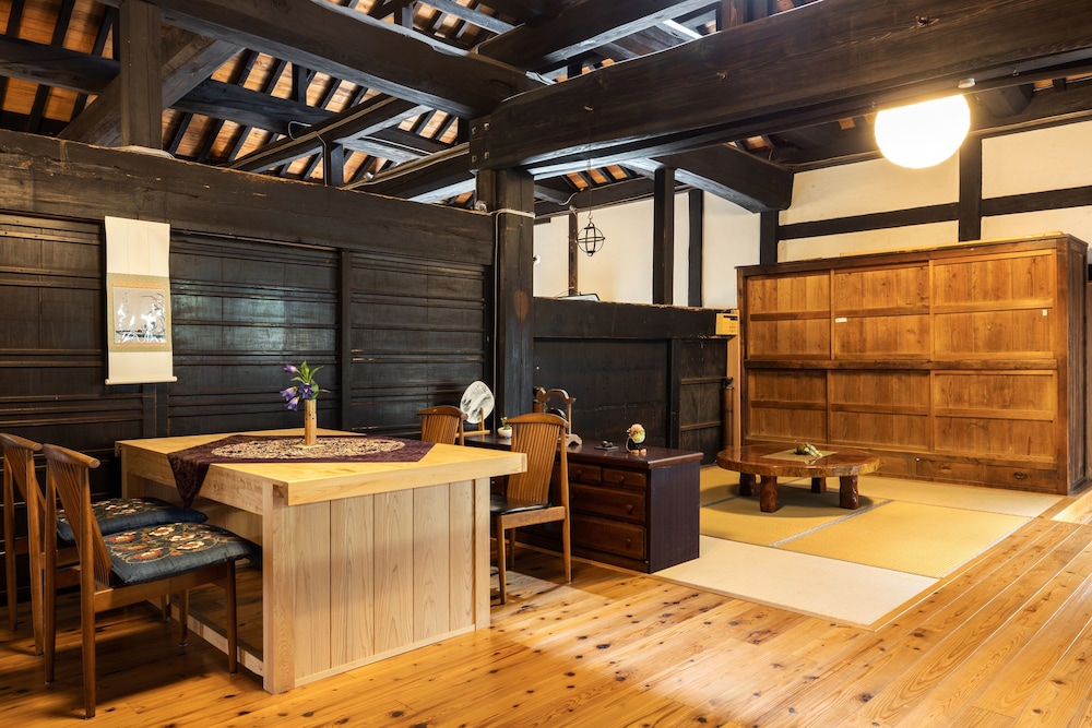 客殿 (禁煙) ダイニングルーム0 | 宿坊 大泰寺｜Temple Hotel Daitai-ji