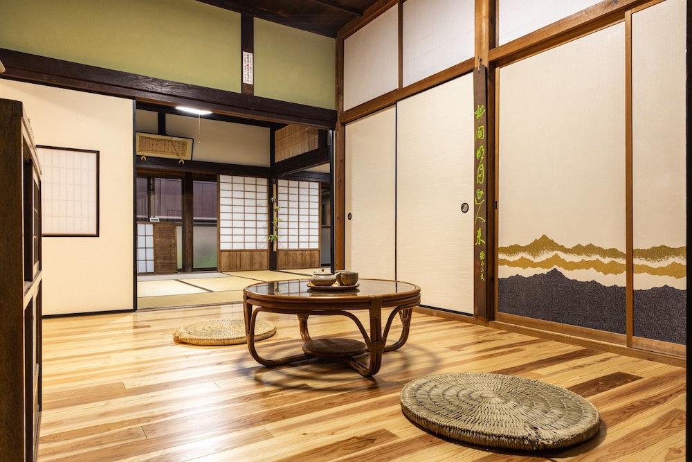 客殿 (禁煙) 客室6 | 宿坊 大泰寺｜Temple Hotel Daitai-ji