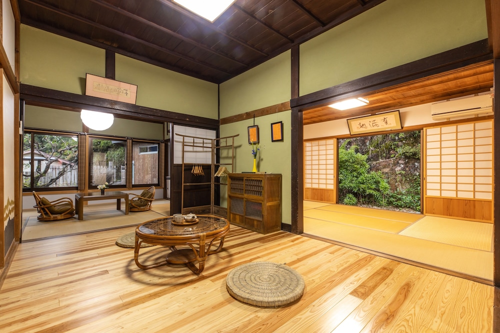 客殿 (禁煙) | 宿坊 大泰寺｜Temple Hotel Daitai-ji