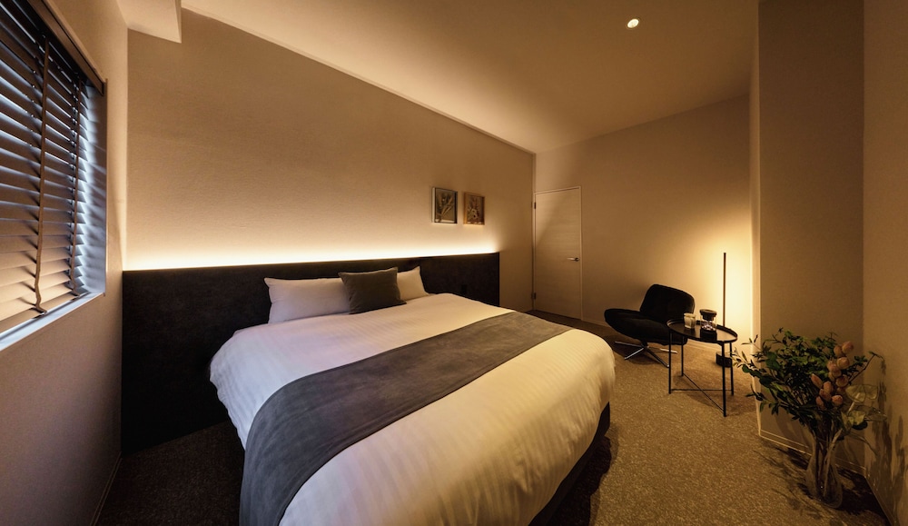 デラックス スイート 客室25 | The Grand Residence Hotel Tenjin