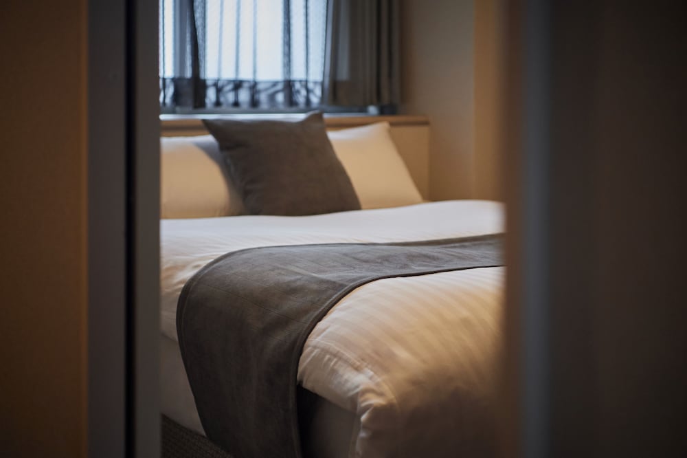 スタンダード スイート 客室11 | The Grand Residence Hotel Tenjin