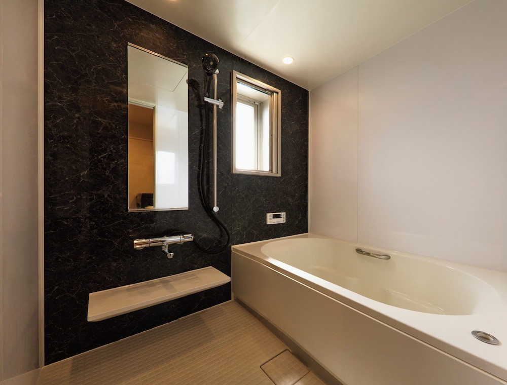 スタンダード スイート バスルーム2 | The Grand Residence Hotel Tenjin