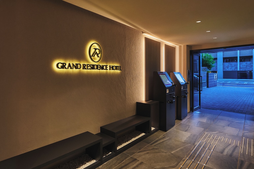 フロント1 | Grand Residence Hotel Tenjin | Grand Residence Hotel Tenjin