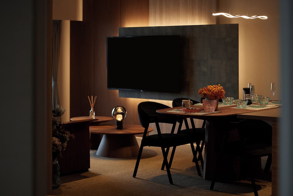 デラックス スイート 客室12 | The Grand Residence Hotel Tenjin