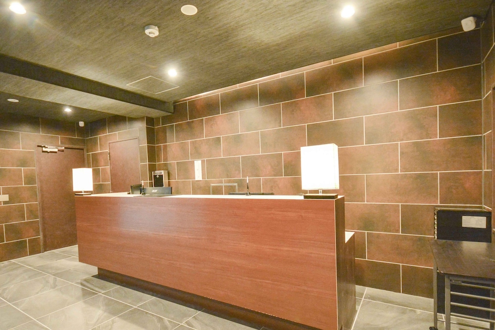フロント1 | The Grand Residence Hotel Tenjin