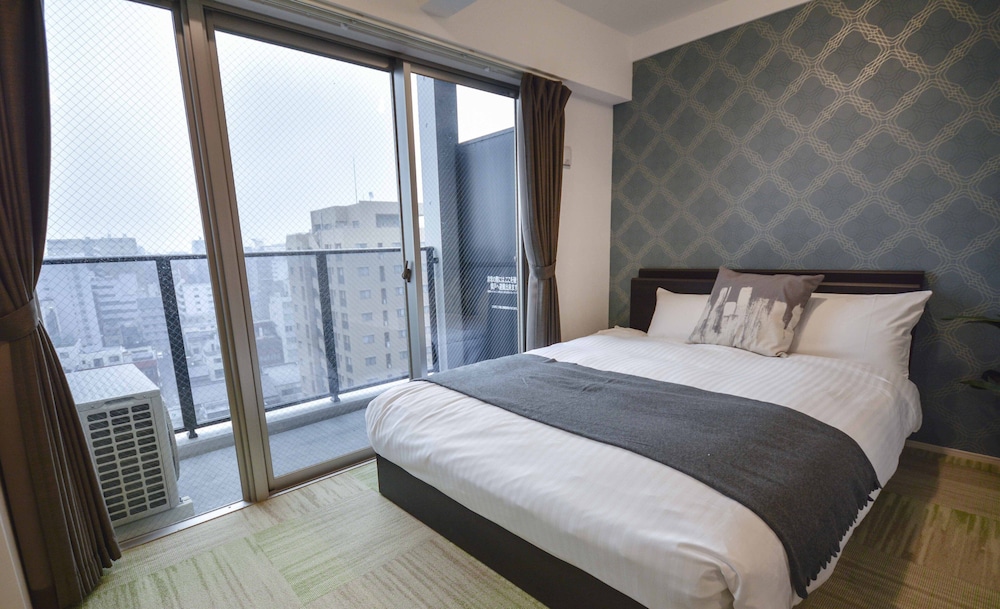 デラックス ルーム シティ ビュー0 | The Grand Residence Hotel Tenjin