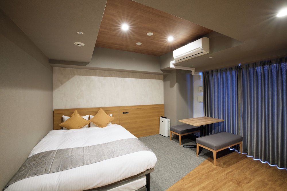 スタンダード ダブルルーム 禁煙 客室3 | タクトホテル心斎橋