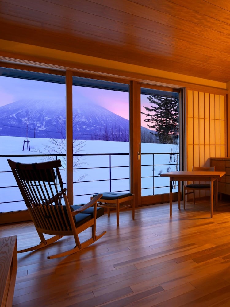 山の間 (6歳以上は有料, 最大2名様) 禁煙 マウンテン ビュー0 | ニセコ羊蹄の宿 楽 水山