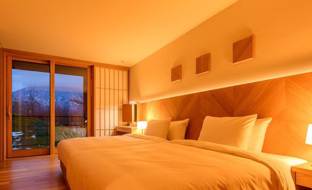 山の間 (6歳以上は有料, 最大2名様) 禁煙 客室0 | ニセコ羊蹄の宿 楽 水山