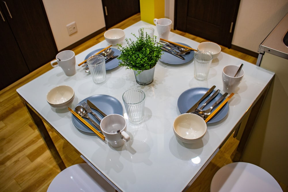 ファミリー ハウス ベッド (複数台) 禁煙 キッチン (102) 客室の設備とサービス2 | Sakura Villa Osaka