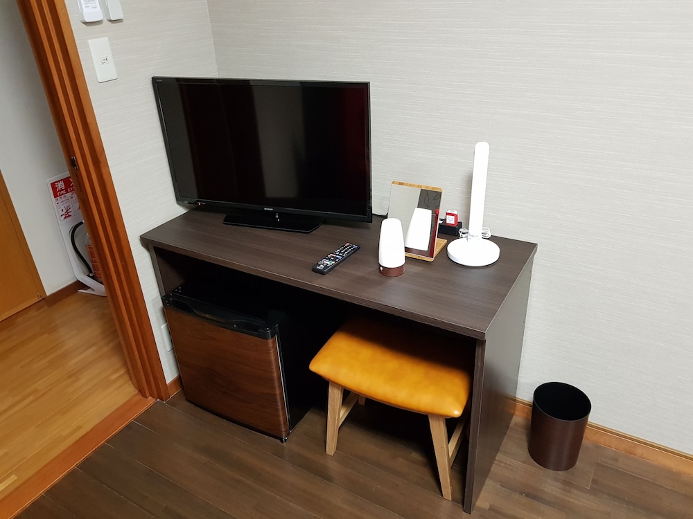 ツインルーム 禁煙 テレビ0 | ゲストハウス じんく