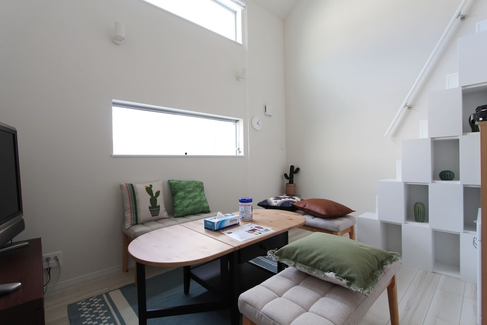 アパートメント (A202) 客室内のダイニングエリア6 | Anon Shibuya