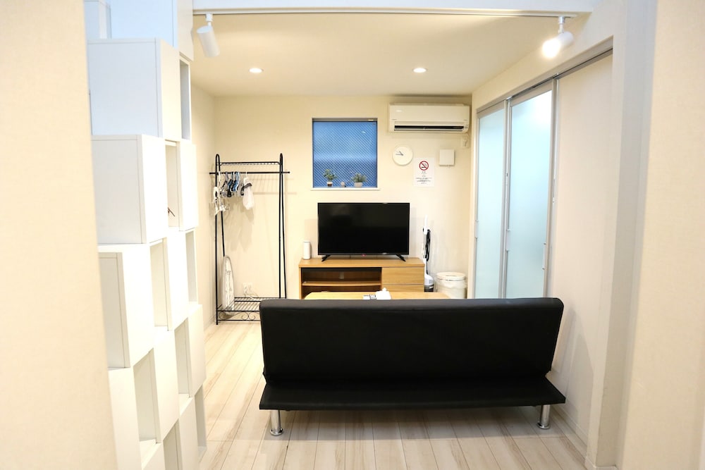 アパートメント (A102) リビング エリア2 | Anon Shibuya