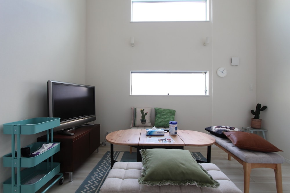 アパートメント (A202) 客室内のダイニングエリア4 | Anon Shibuya