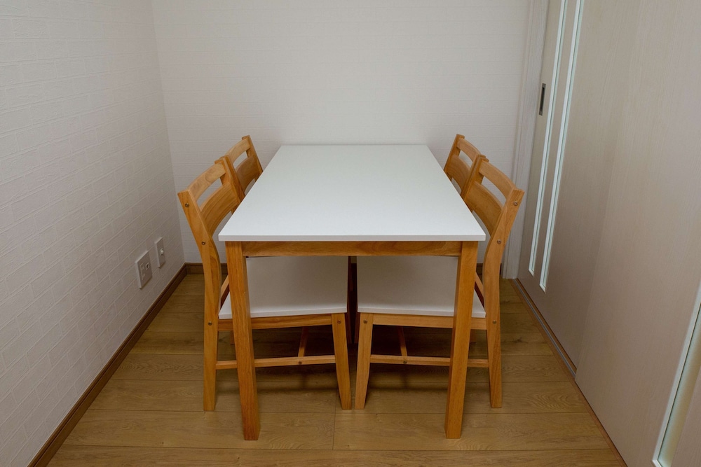 アパートメント (201) 客室内のダイニングエリア0 | H2O Stay Ikebukuro