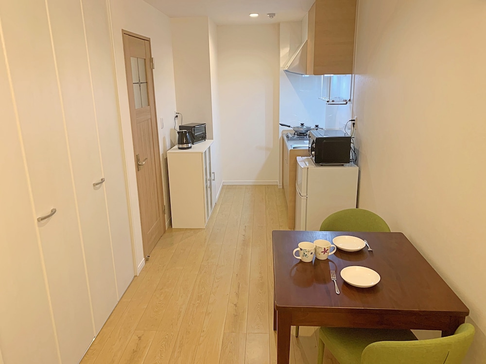 コンフォート 4人部屋 専用キッチン0 | Ecot 下里 3