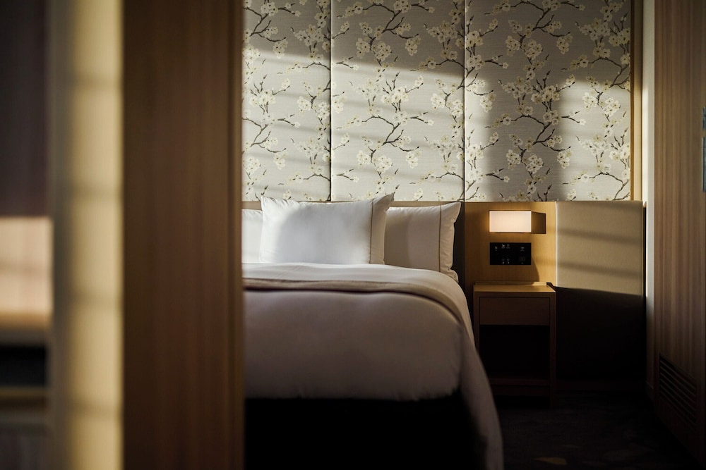 スイート シングルベッド 2 台 客室3 | ザ ロイヤルパークホテル 京都梅小路