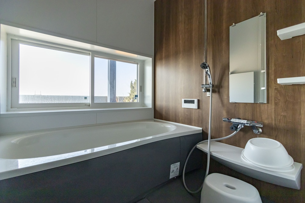 Sustainable Cottage サスティナブル コテージ プラン 朝食付き バスルーム0 | KAMOME SLOW HOTEL